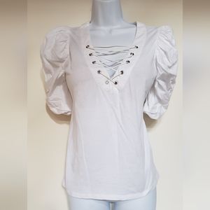 Generation Love White Top. Really Cute.  Excellent Condition. Size XS 2